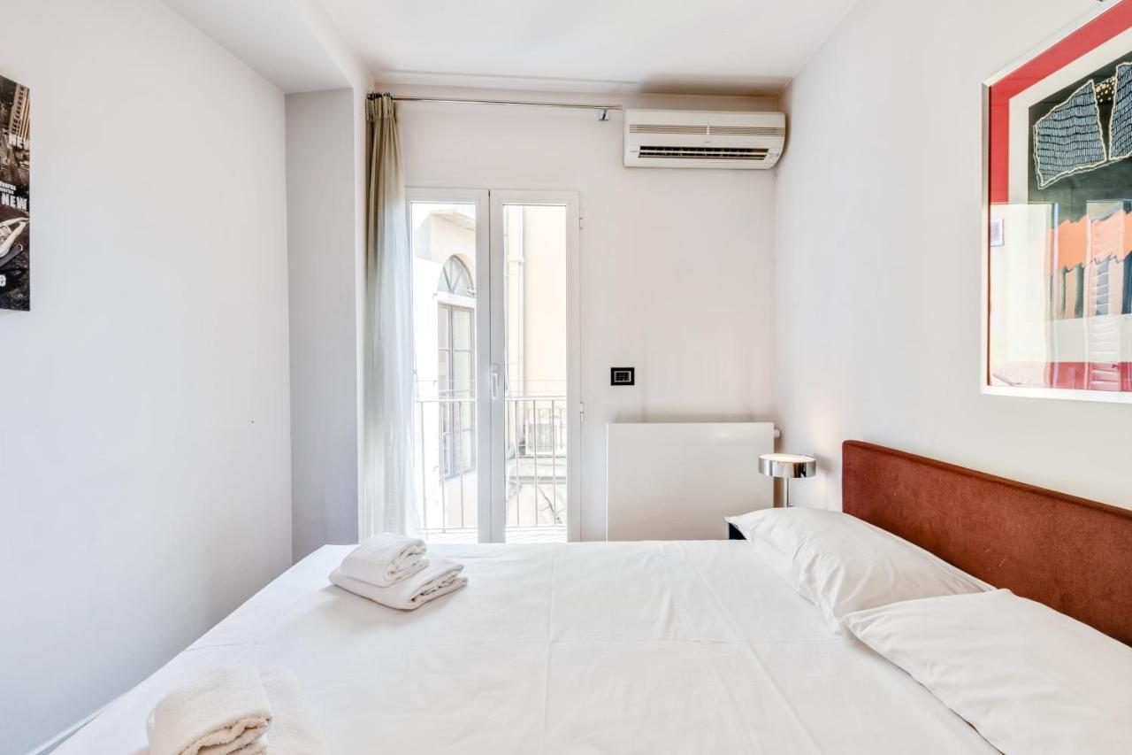 Piazza Santa Croce Design Apartment With Balcony Florencia Exterior foto